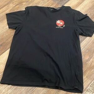 Men’s tee